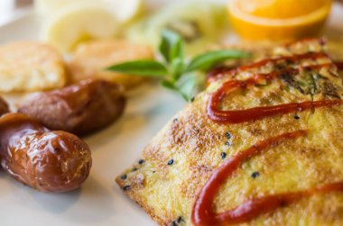 Resepsiyon sabahı masaya Servis Kahvaltı