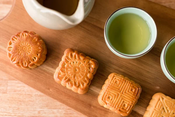 Chinese Mid Autumn Festival Food Mooncake Tea — Stock Photo, Image