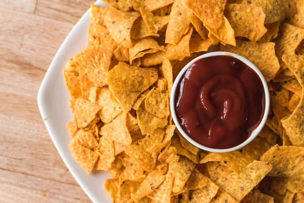 Gele Mexicaanse Nachos Chips Tafel — Stockfoto