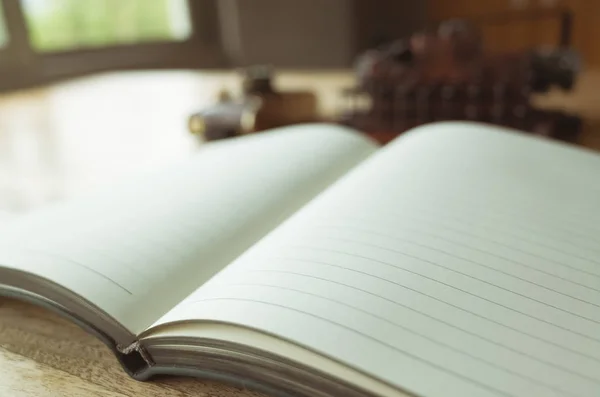 Livro Nota Branco Com Máquina Escrever Mesa Casa — Fotografia de Stock