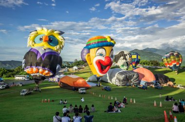 Taitung, Tayvan - 4 Temmuz 2018: Tayvan uluslararası balon Festivali Luye highland