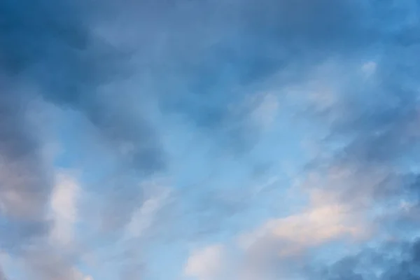 Fehér Felhők Kék Természet Háttér Mennyben — Stock Fotó