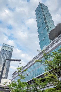 Taipei gökyüzü altında 101 gökdelen dönüm noktası