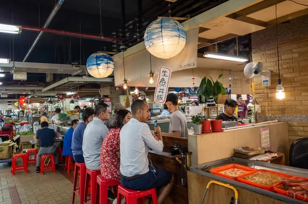 Restaurant op de traditionele markt in Yongle stof Marke — Stockfoto