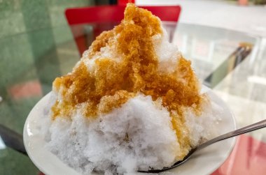 renkli tatlı ile soğuk tıraş buz