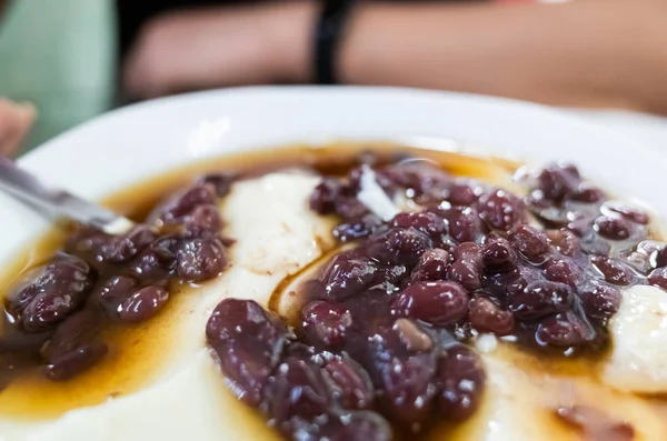 tofu pudding with red azuki beans