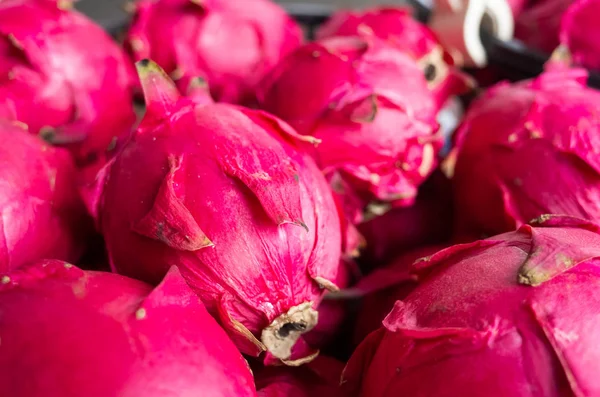 Στοίβες φρούτων pitaya — Φωτογραφία Αρχείου