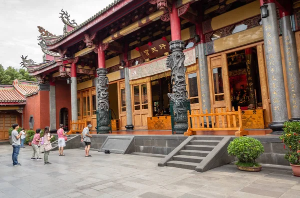 Taipei 'de Hsing Tian Kong ünlü Tapınağı