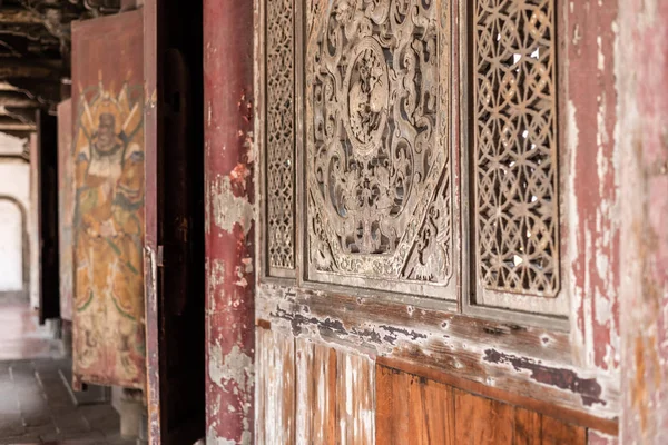 Όμορφο αρχαίο και διάσημο παλιό ναό του πνεύμονα-Shan — Φωτογραφία Αρχείου