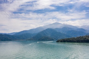 ünlü Sun Moon Lake manzara havadan görünümü