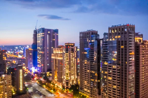 Sfondo dello skyline della città di notte in vista aerea — Foto Stock