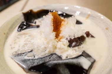 renkli tatlı ile soğuk tıraş buz