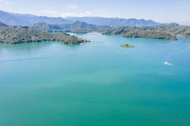 ünlü Sun Moon Lake manzara havadan görünümü