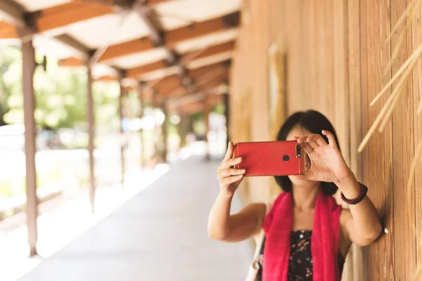 女性を取る、selfie — ストック写真