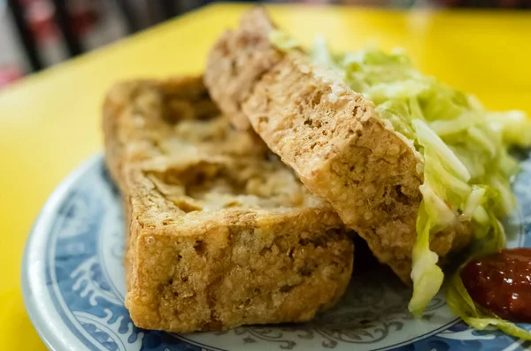 Знаменитая тайваньская закуска вонючего тофу — стоковое фото