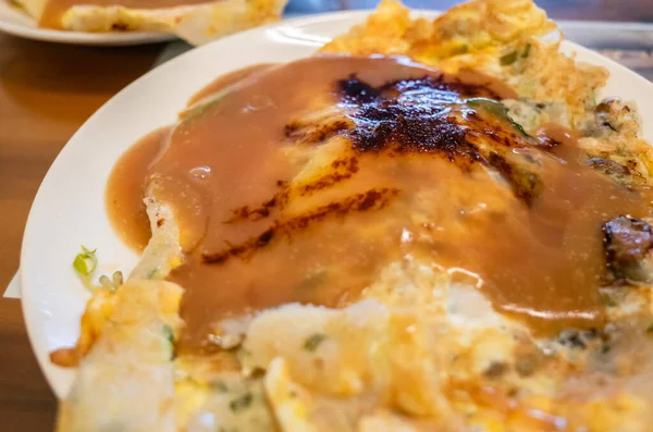 Lanche taiwanês de omelete de ostra — Fotografia de Stock