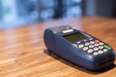 kredi kartı makinesi