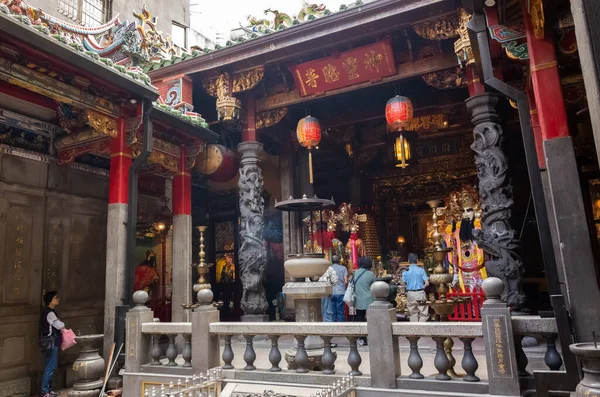 Famosa atração do Templo de Qingshan em Taipei — Fotografia de Stock