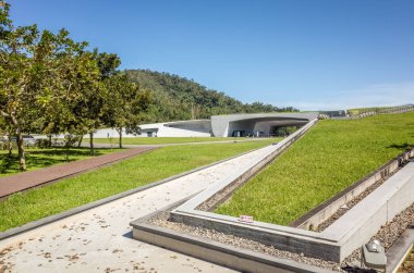 Nantou, Tayvan - 28 Ağustos 2019: Xiangshan Ziyaretçi Merkezi 'nin modern mimarisi