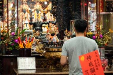 Taichung, Tayvan - 20 Nisan 2020: Zengin tanrı Taichung, Tayvan, Asya 'nın kurucu tapınağı Guangtian' ın ünlü tapınağı
