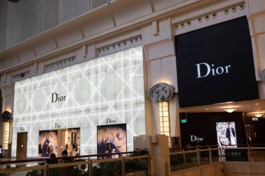 Taipei, Tayvan - 15 Haziran 2020: DIOR, Tayvan, Asya 'daki 101 mağazada ünlü marka