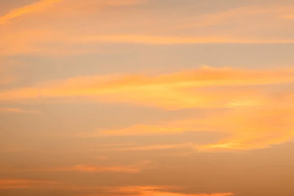 Nuages Coucher Soleil Colorés Sur Ciel Fond Nature Ciel Nuageux — Photo