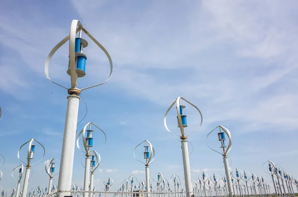 Turbina Eolica Cielo Blu Concetto Energia Pulita — Foto Stock