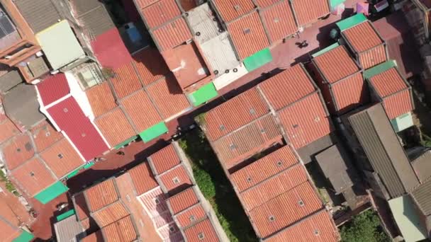 Vista aérea del paisaje urbano con la antigua calle Lukang — Vídeo de stock