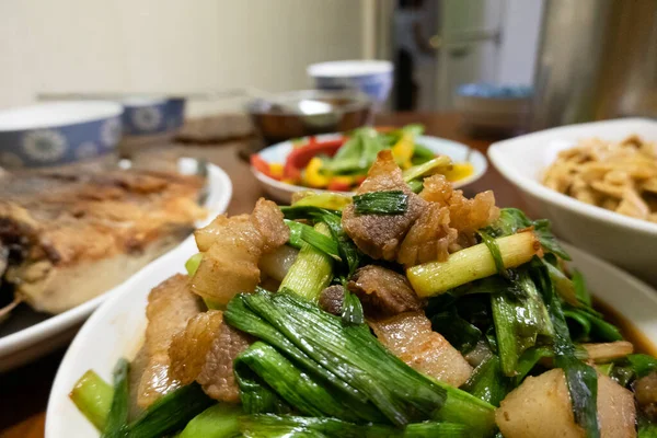 Home Cooked Meal Vegetable Meat Table — Stock Photo, Image