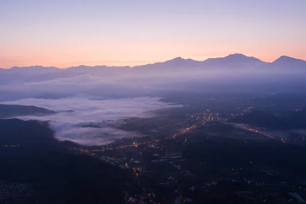 Amanecer Mañana Paisaje Pueblo Montaña Yuchi Municipio Nantou Taiwán — Foto de Stock