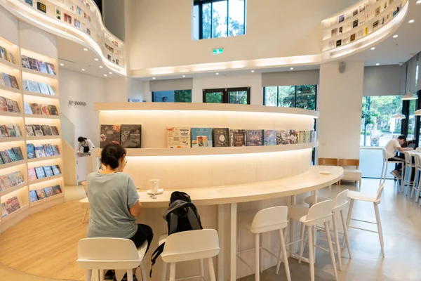 Taichung Taiwan September 2020 Moderne Inneneinrichtung Des Berühmten Buchladens Taichung — Stockfoto