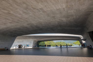 Nantou, Tayvan - 5 Kasım 2019: Xiangshan Ziyaretçi Merkezi 'nin modern mimarisi