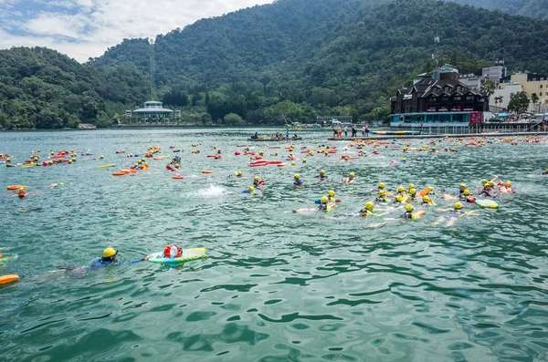 Nantou Taiwán Primero Septiembre 2019 Sun Moon Lake Swimming Carnival —  Fotos de Stock