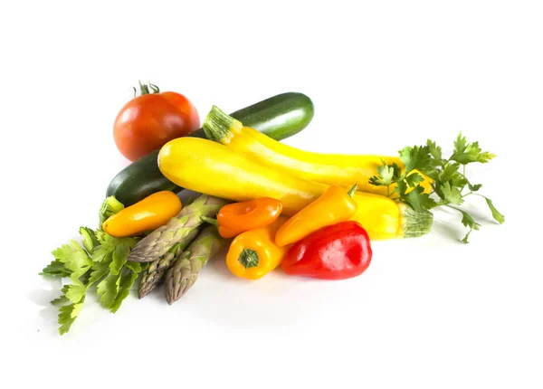Fresh summer vegetables isolated on white background — Stock Photo, Image