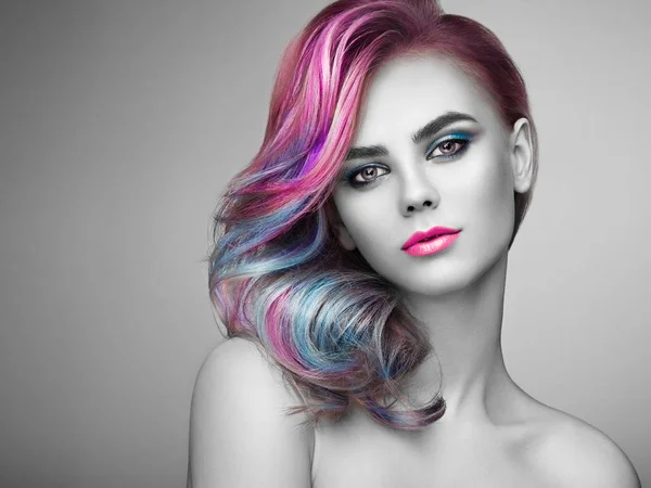 Menina Modelo Moda Beleza Com Cabelo Tingido Colorido Menina Com — Fotografia de Stock