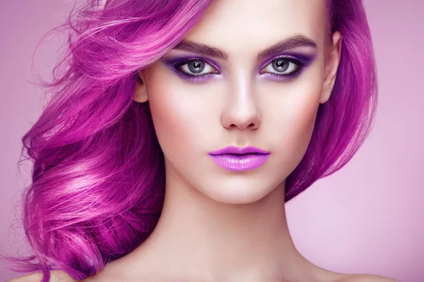 Beauty Fashion Model Girl Colorful Dyed Hair Girl Perfect Makeup — Stock Photo, Image