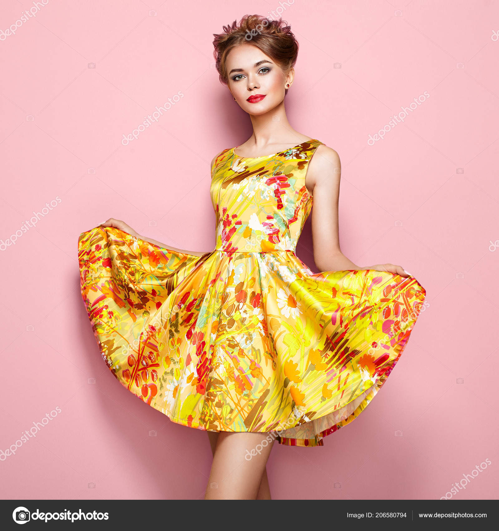 Floral outfit store female