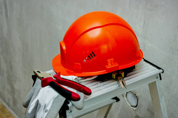 Защитный шлем, инструмент для безопасной работы. Реновация
