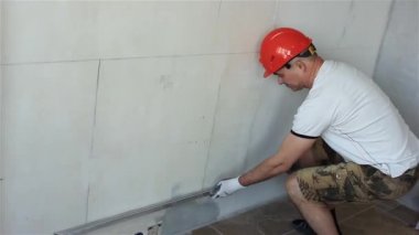 Foreman, bölümün yapısının kalitesini kontrol eder