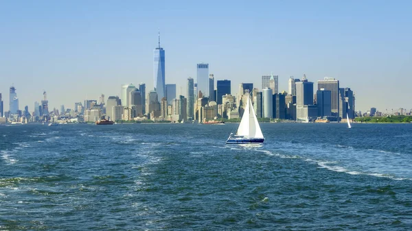 ニューヨーク市マンハッタンのスカイライン ロイヤリティフリーのストック画像