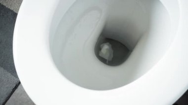 Beyaz tuvalet kağıdı kızarma yakın çekim 