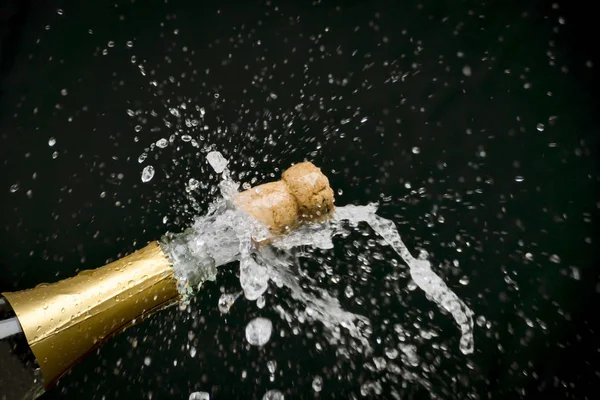 Bottle Champagne Cork Popping Out Splashes — Stock Photo, Image