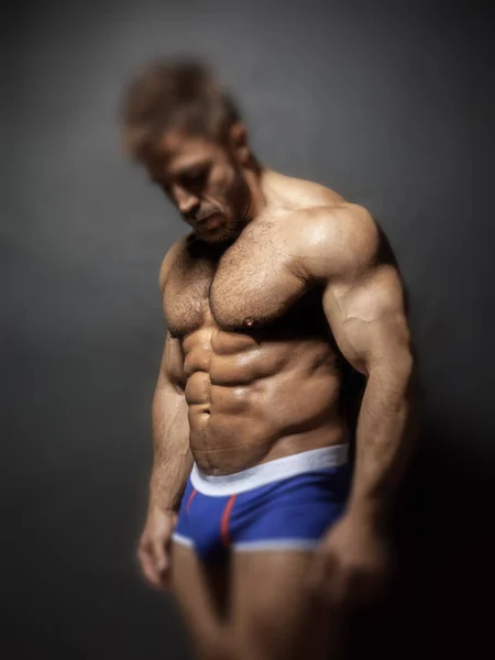 View Muscular Man Posing Grey Background — Stock Photo, Image