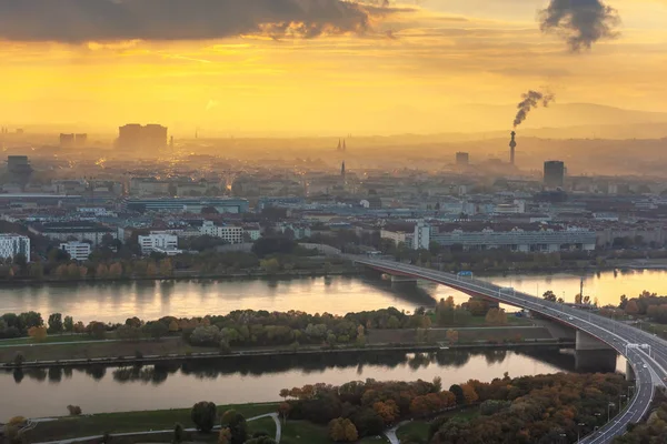 Gyönyörű Panorámás Naplemente Bécsre — Stock Fotó