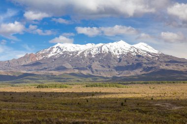 Yeni Zelanda'da Mount Ruapehu yanardağı görünümü