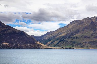Güney Yeni Zelanda 'daki Wakatipu Gölü 'nün görünümü