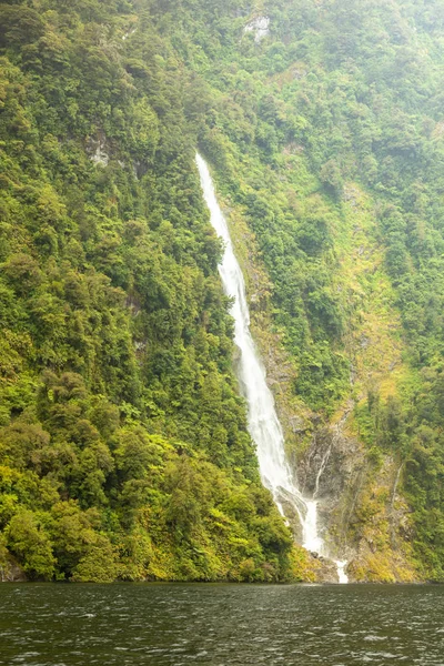Изображение Национального Парка Fiordland Новой Зеландии — стоковое фото