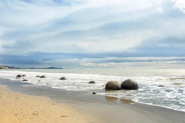 Vista Pedregulhos Praia Moeraki Nova Zelândia — Fotografia de Stock