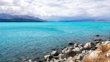Yeni Zelanda 'da turkuaz göl Tekapo görünümü