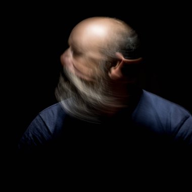 sakallı adam hareket bulanıklığı portre